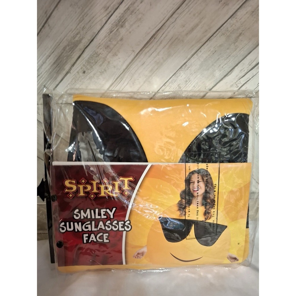 New Spirit Halloween Smiley Sunglasses Face Emoji Costume Kids One Size NIB